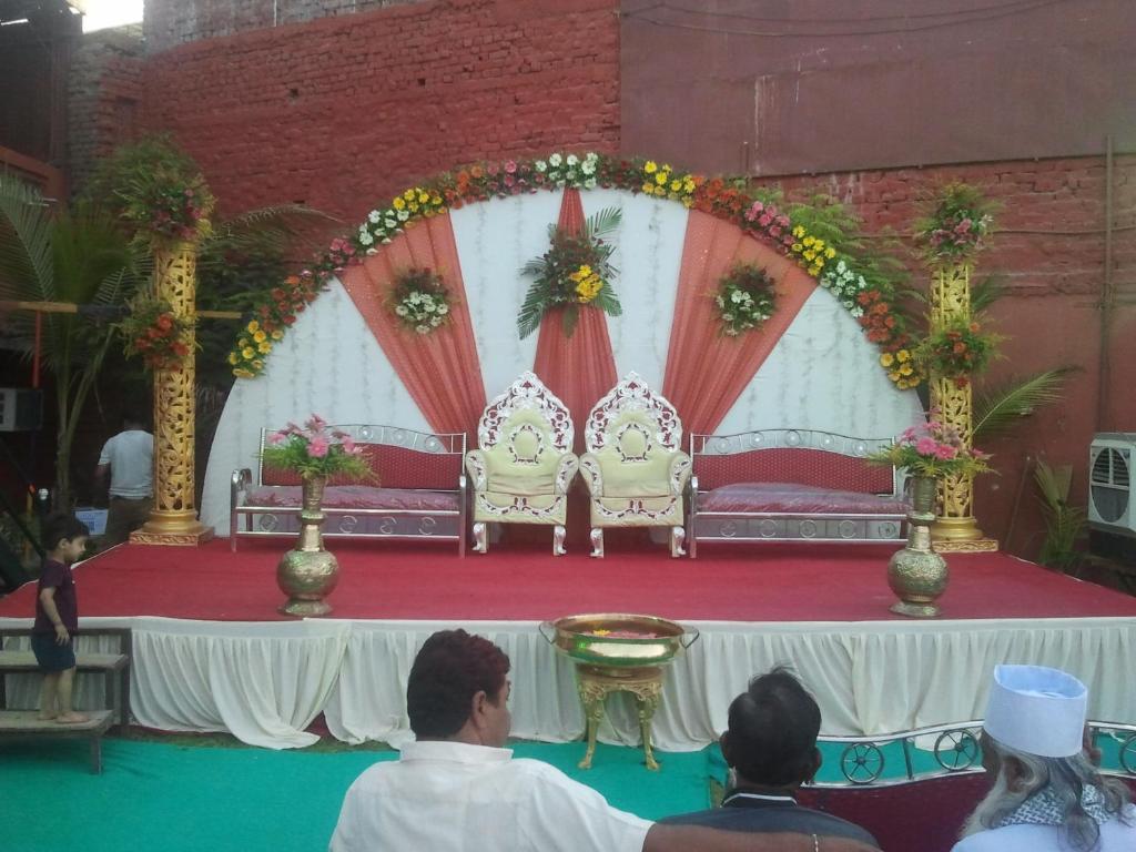 Royal Hotel Ahmedabad Eksteriør billede